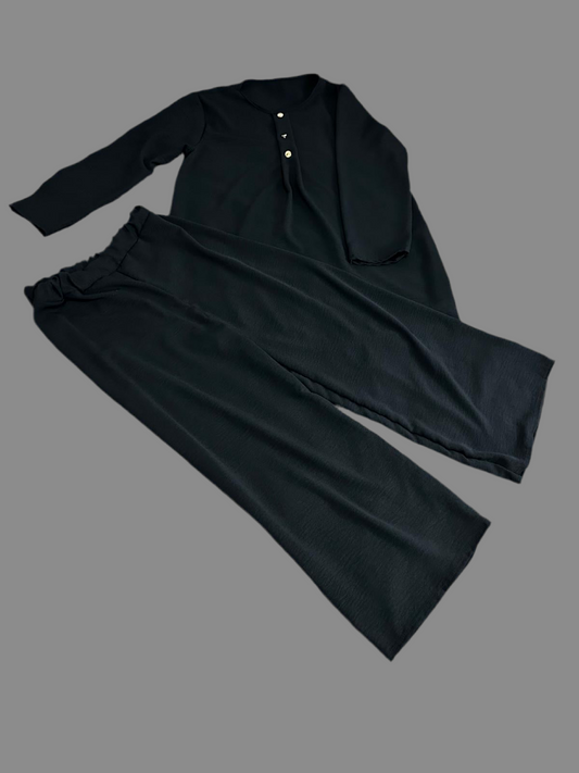 Oberteil mit Hose  mit Knöpfen (Einheitsgröße)